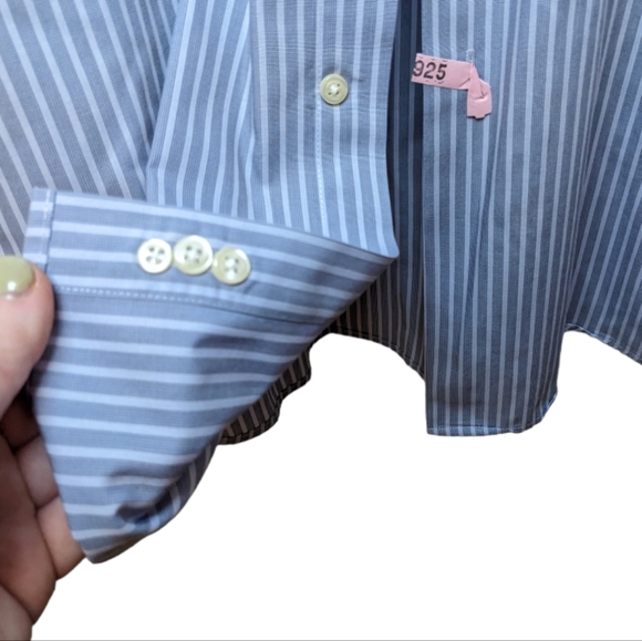 Covington Easy Care Blue/White Striped Button-Down Shirt Men's Large - Picture 7 of 10